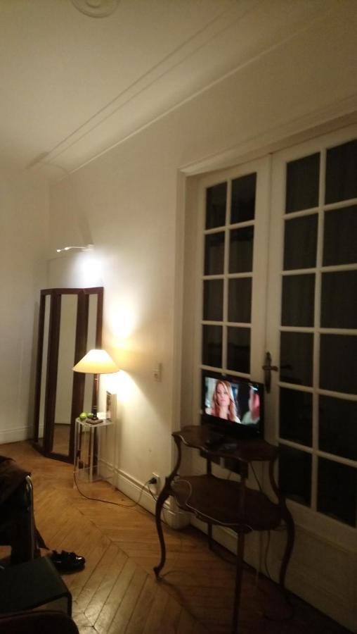 Toureifelchampselysee Appartement