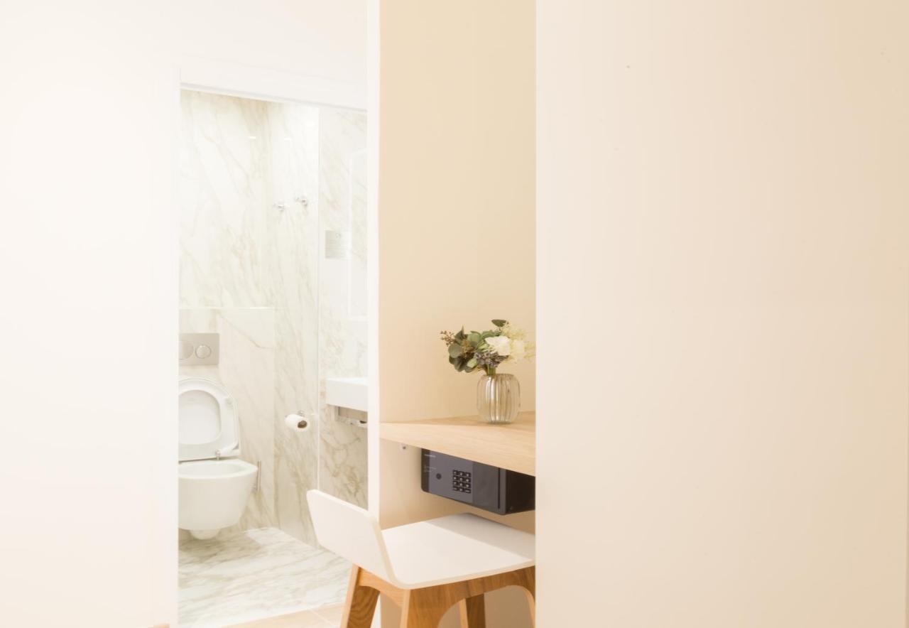 Hotel Au Coeur Du Marais Paris