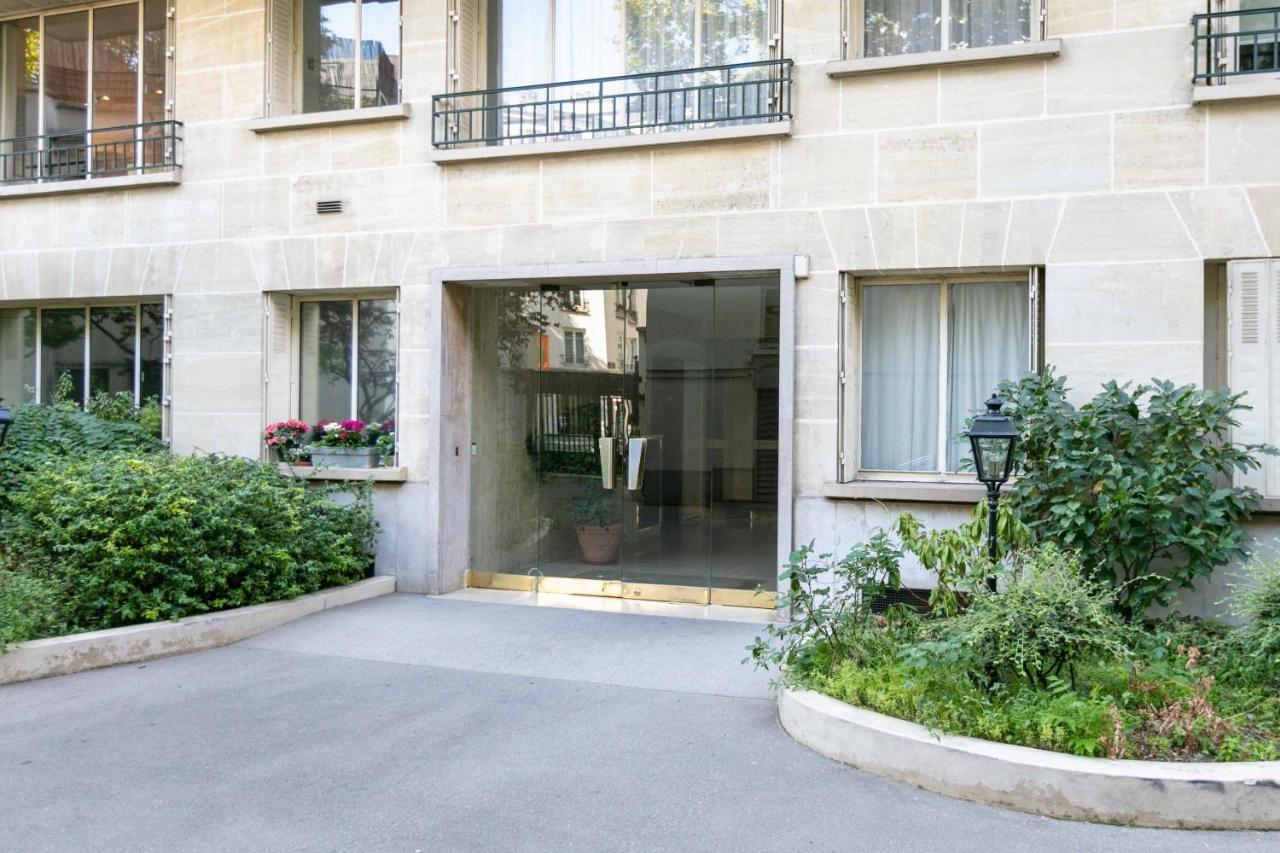 Aparthotel - Spacious 3 Flat For Families - 3 Minutes From Metro Station *