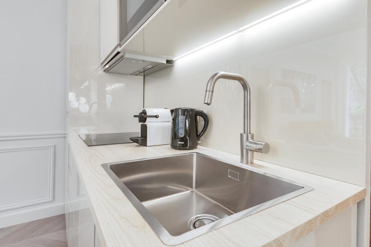 Stylish 2bd House In Central By Guestready