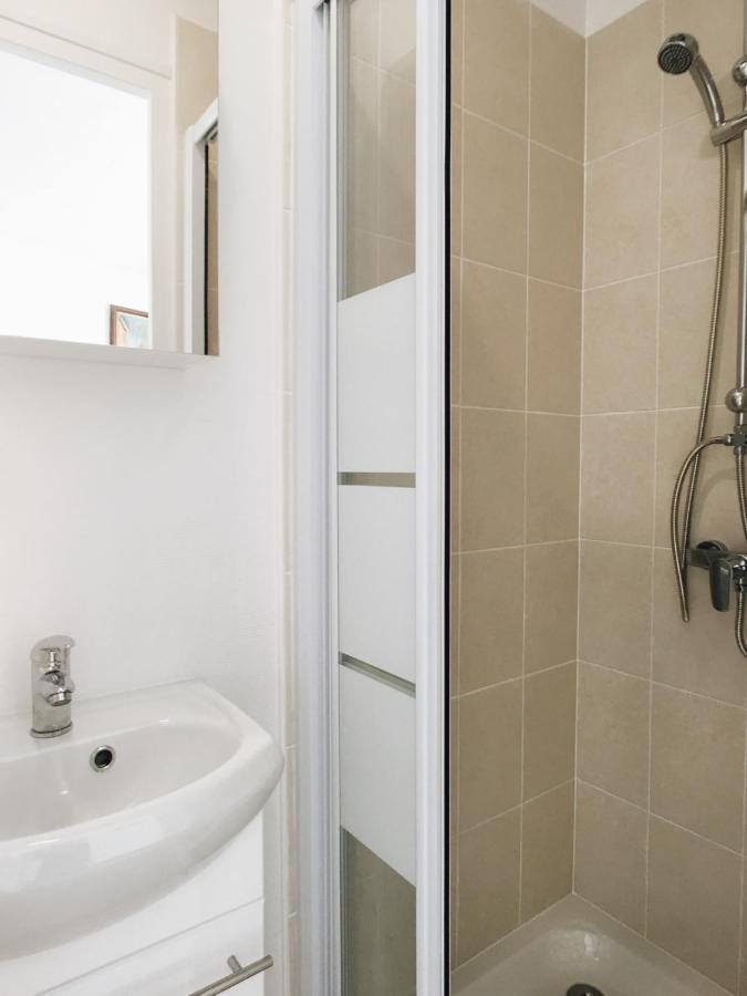 Apartment Beautiful Bright Studio Near Montparnasse Paris