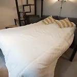 Functional Apartment Near Montmartre
