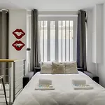 170 Suite Angouleme Large Duplex Style Apt With1 Bdr Paris Central