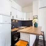 Home Suite Home Sentier