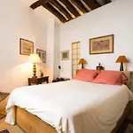 Familial Duplex Quartier Latin