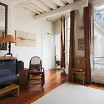Familial Duplex Quartier Latin