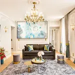 Merveil - Signature Suite - Louvre - Victoria
