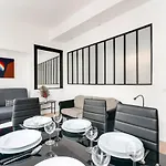 Chic Apartment - 2Br-5P - Boulevard Saint-Germain