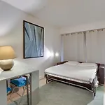 ID 326 Batignolles/ rue Saussure - Paris XVII°