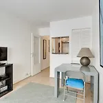 ID 326 Batignolles/ rue Saussure - Paris XVII°