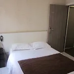 Hôtel Paris Lecluse