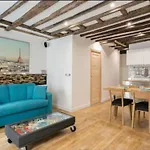 Relais Cocorico Eiffel Tower Apartment
