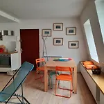Nice Apartment In The Heart Of Paris By Weekome