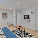 CMG Residence Buttes Chaumont - Botzaris