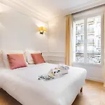 Newly Rebuilt By Architect - Center Of Paris