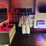 Jacuzzi 9Em