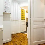 Abbesses - Superbe Appartement Avec Cheminees