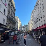Newly Renovated Studio Near The Eiffel Tower
