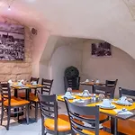 Hotel 85 Saint Honore