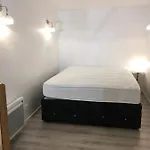 Marais, 2 Pieces Luxueux Renove, Pres Rue Bretagne