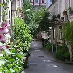 Cité Pilleux - Charming Studio in a flowery pedestrian lane