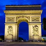 ++++ chambre privée chez l habitant arc de triomphe / private room arc de triomphe ++++