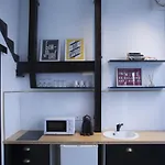 Flat Close Marais And Republique , Local Commercial - Nazarethbis