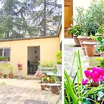 Maison pour vous - TinyHouse center of Paris - logement insolite #MaCabaneAParis