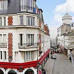 Pick A Flat\'S Apartment On Place Du Tertre