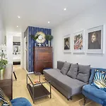 Spacieux Studio Centre de Paris (Ponceau)