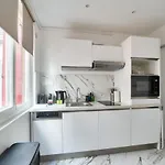 Superbe studio refait à neuf
