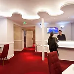 Hotel Sleeping Belle