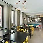 Hotel Eiffel Capitol
