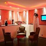 Hotel Opera Opal