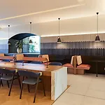 Crowne Plaza Paris Republique By Ihg