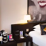 Hotel L\'Inattendu