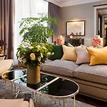 Hotel Monge