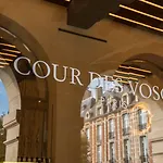 Cour Des Vosges - Evok Collection