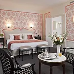 Hotel Saint-Petersbourg Opera & Spa