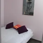 Trendy 1 Room Paris13
