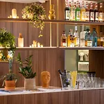 Hotel La Canopee