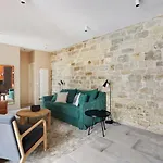 Pick A Flat\'S Apartment Near Place De La Bastille - Rue Du Faubourg Saint Antoine