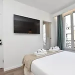 Cosy Bedroom - Tour Eiffel Champs De Mars 3A