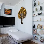 Veeve - Artful Elegance