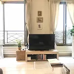 Appartement Studio Champs Elysees