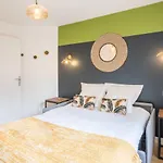 Cosy Apartment In The Heart Of Belleville 6P2Bedroom