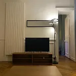 Spacious Apartment Next To Place Vendome