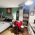 Studio Accueillant Au Coeur De Paris 30 M² Tout Inclus