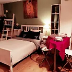 Studio Accueillant Au Coeur De Paris 30 M² Tout Inclus