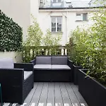 Amazing Terrasse In Center Of Paris